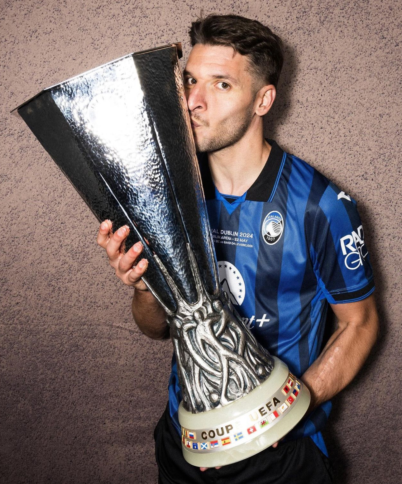 kaiyun-蒂姆在瑞士队比赛中晋级下一阶段，重要助攻引发热议！